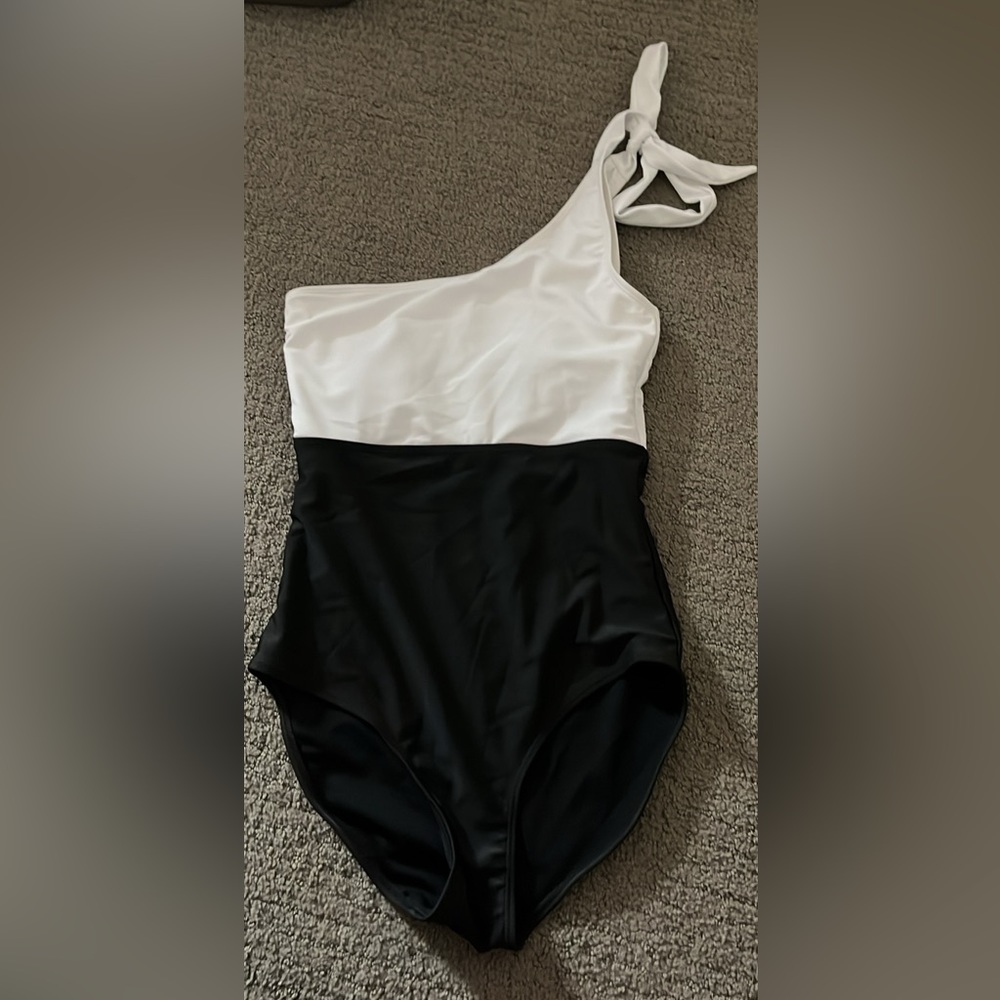 SHEIN size small